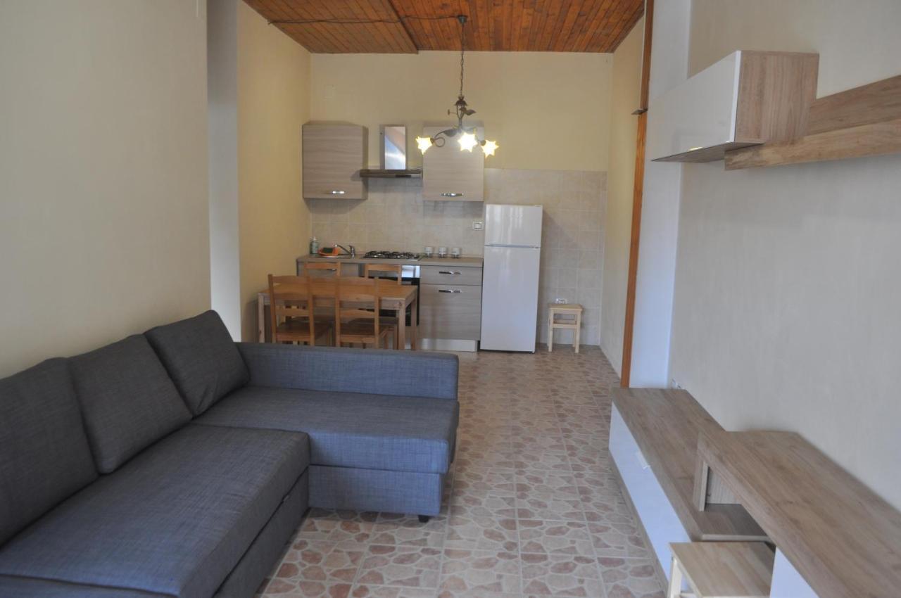 Terminillo - I Fiori Del Terminillo - Tre Faggi Apartment Luaran gambar